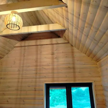 Zapach Lasu Polanica -zdroj 3*